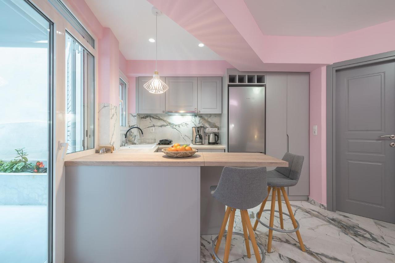 The Courtyard Oasis Apartment Athens Luaran gambar