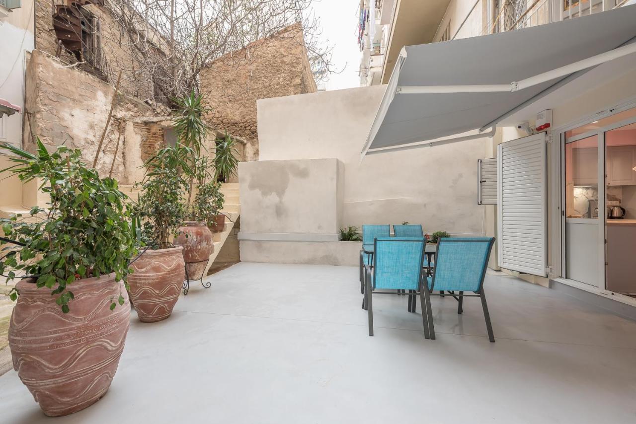 The Courtyard Oasis Apartment Athens Luaran gambar
