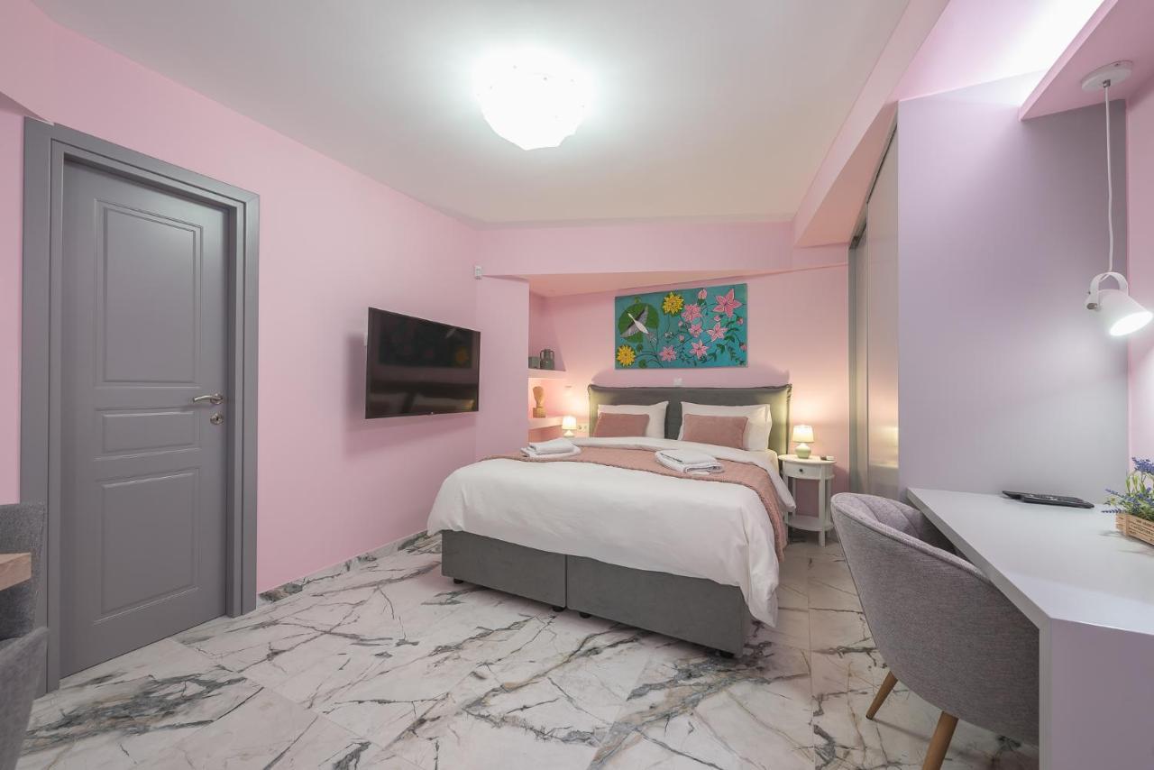 The Courtyard Oasis Apartment Athens Luaran gambar