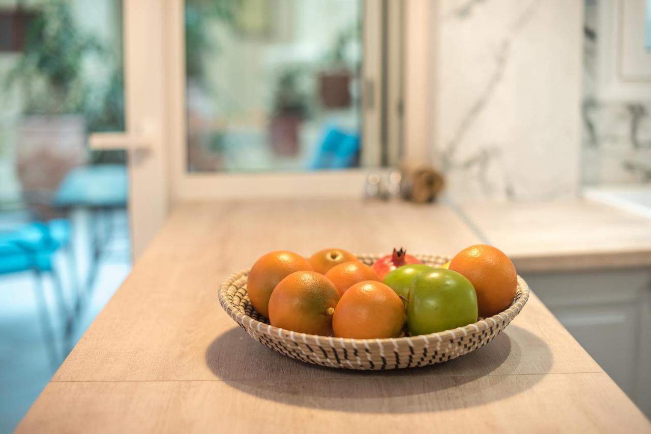 The Courtyard Oasis Apartment Athens Luaran gambar